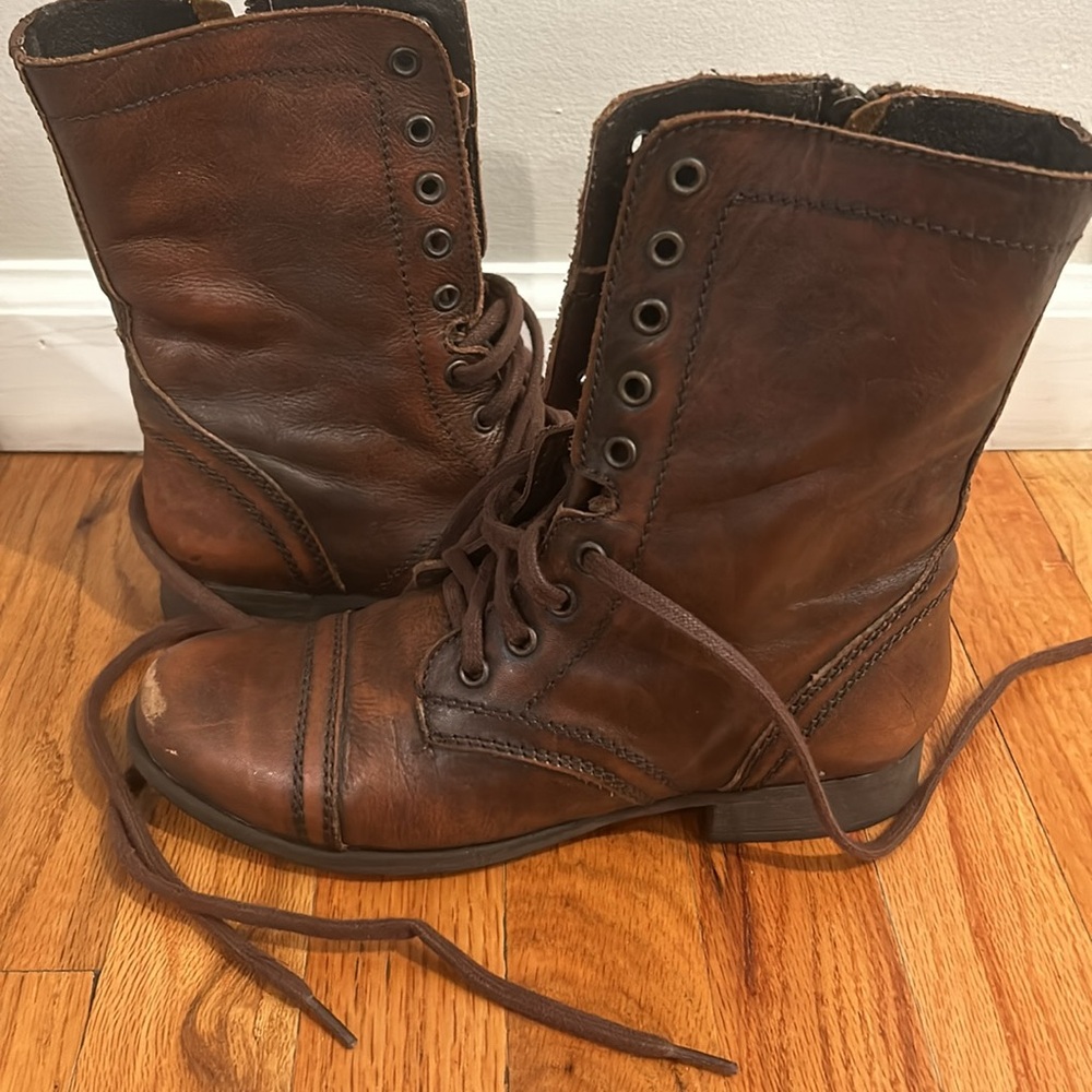 Steve Madden troopa boots